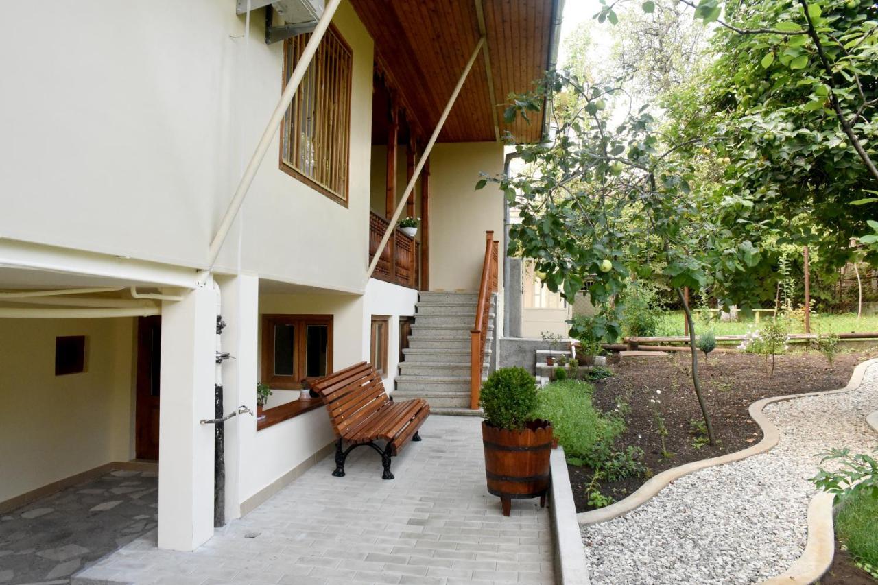 Guest House Kartuli Suli テラヴィ エクステリア 写真