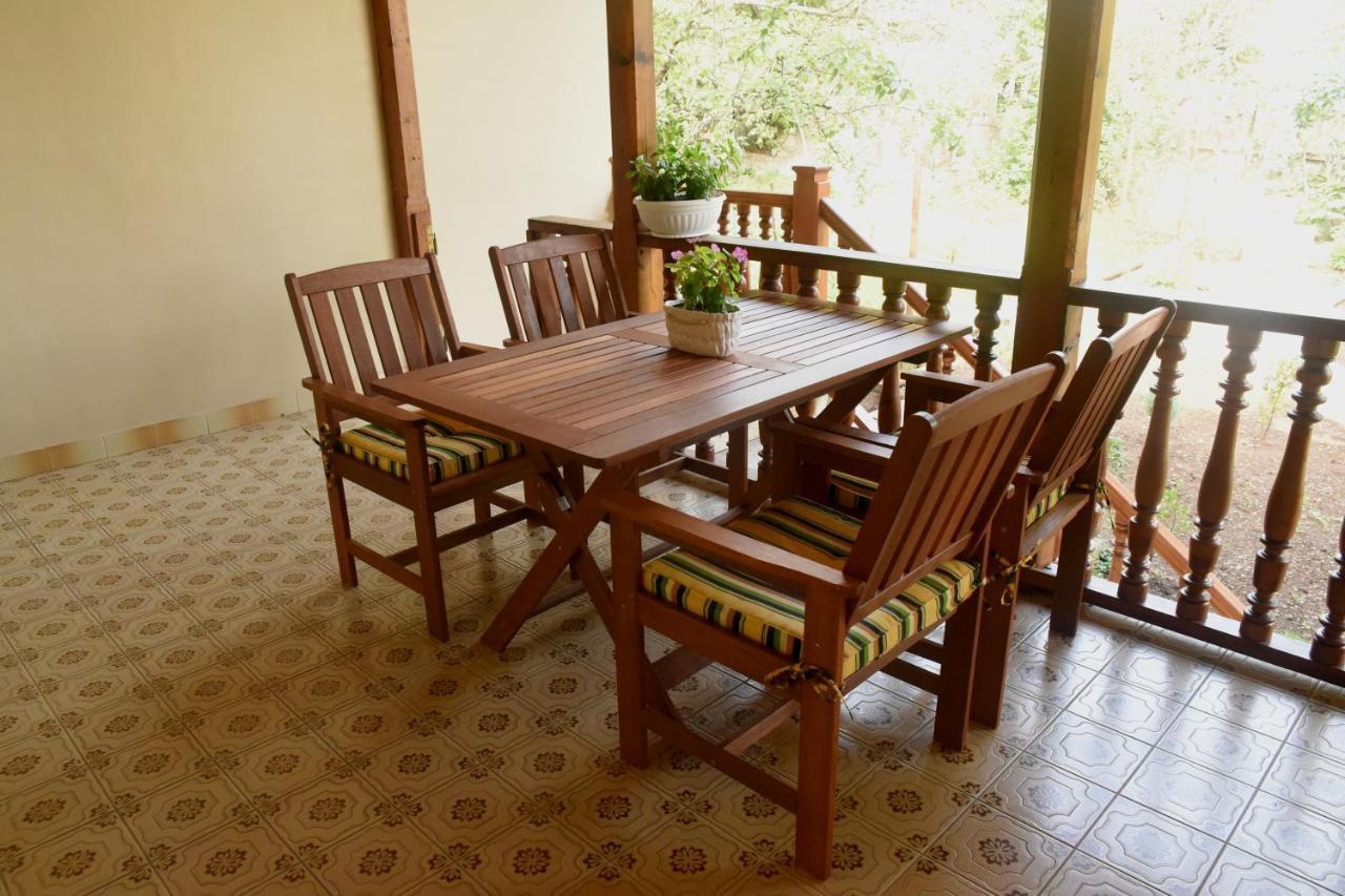 Guest House Kartuli Suli テラヴィ エクステリア 写真