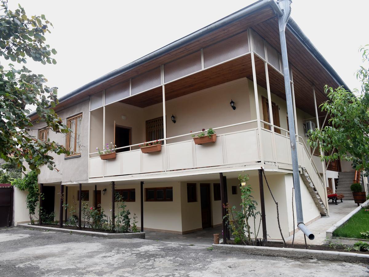 Guest House Kartuli Suli テラヴィ エクステリア 写真
